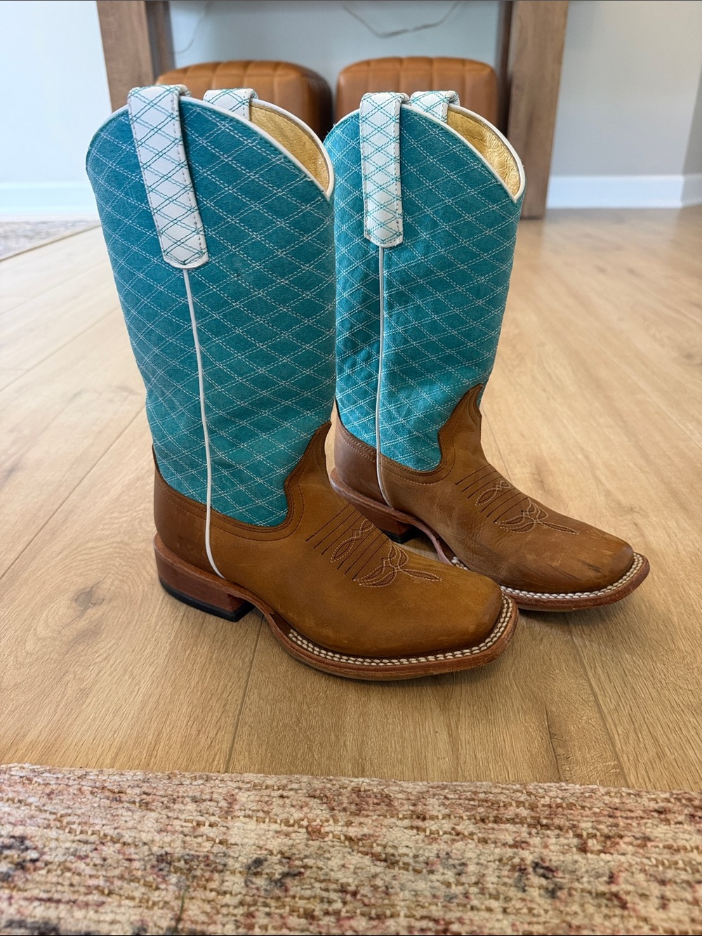Macie Bean "Tex Marks the Spot" cowboy boots